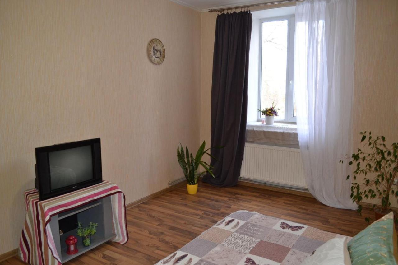 Квартира Двохкімнатна Фонтан Apartment Kamianets-Podilskyi Ngoại thất bức ảnh